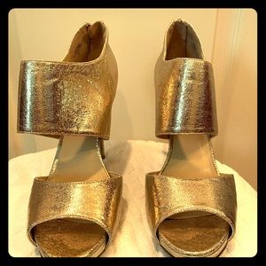 Gold peep toe heels